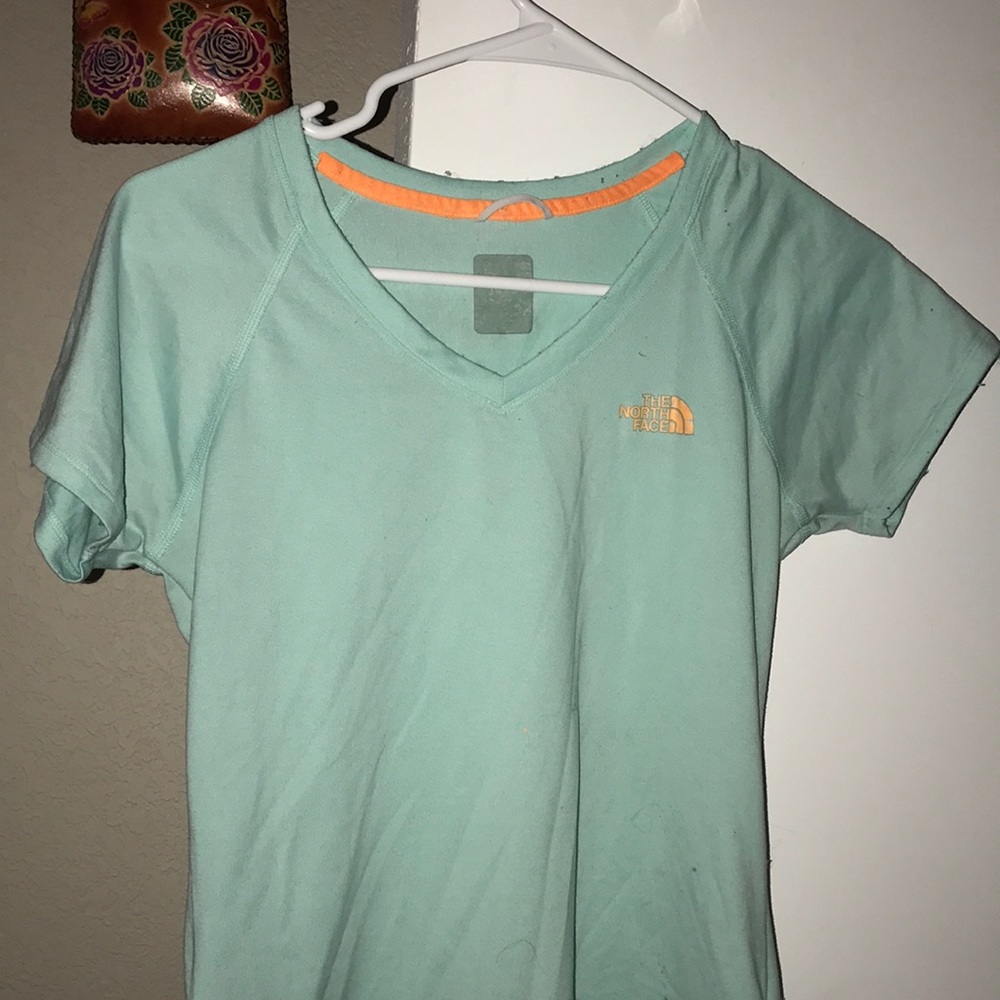 The north face tee